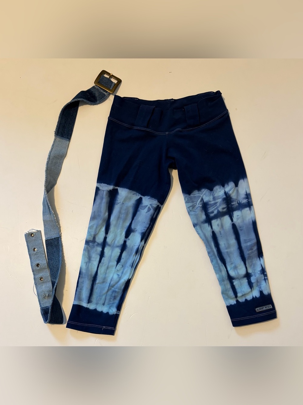 Planet Body Navy and Light Blue Tie-Dye Capri Leggings